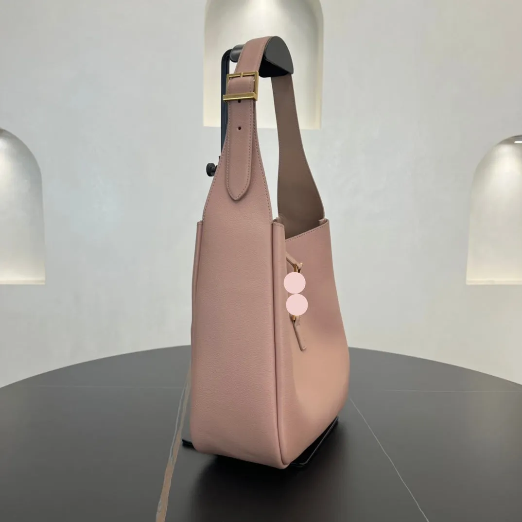 23CM CASSANDRE Pink Shoulder Stray Bag 713938