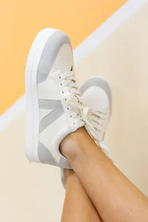 Astra Sneaker