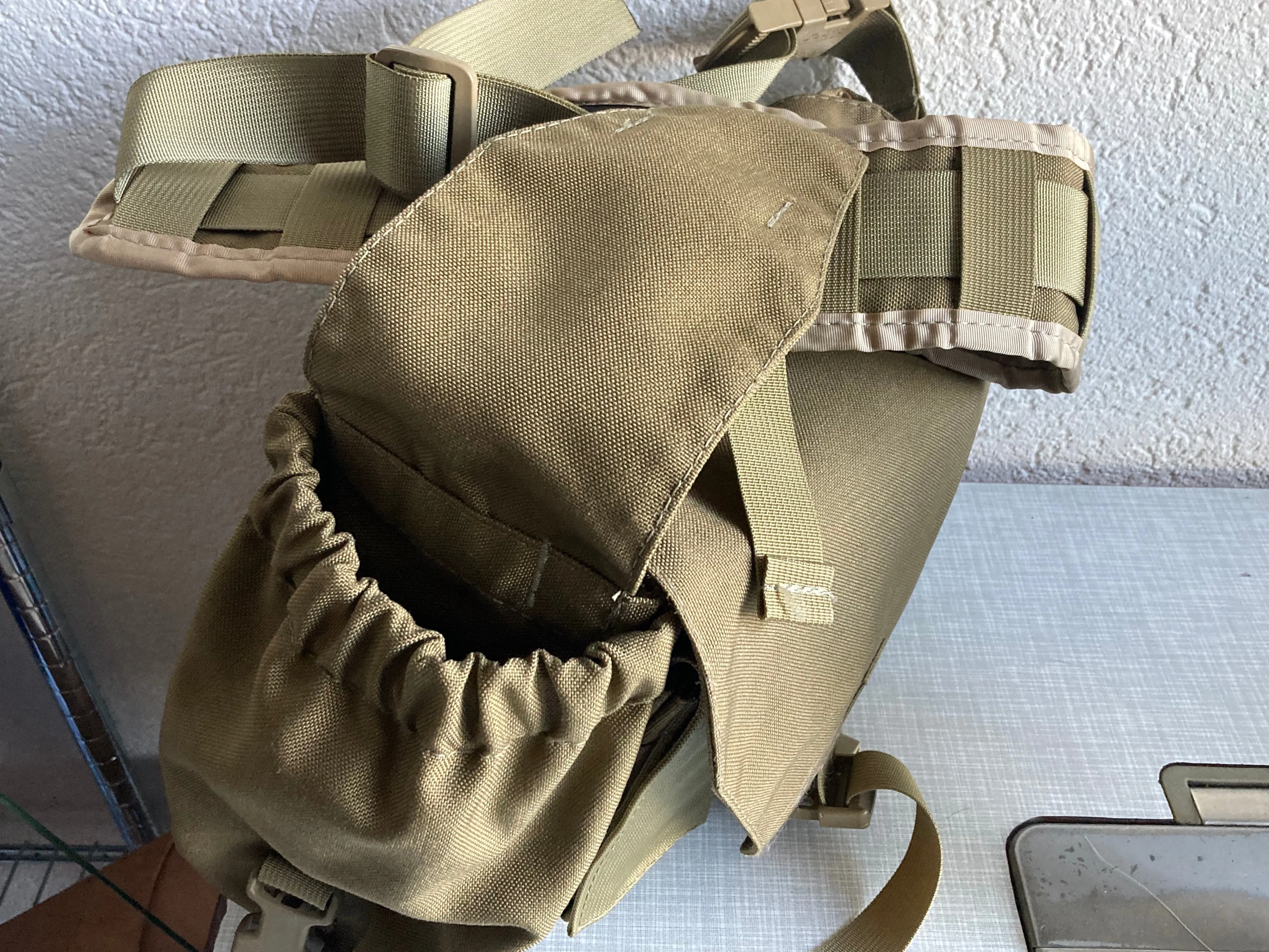Bag, Range Bag /Run Bag Multi-Pouch bag Tan