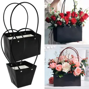 Eco-Friendly Floral Kraft Paper Gift Bag - Chic & Sustainable Gifting Solution