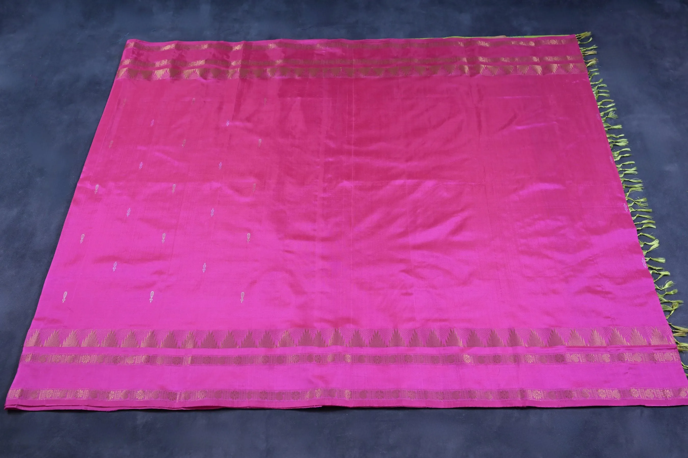 Eco-Friendly Vaazhai Naar Saree with Striking Zari Border