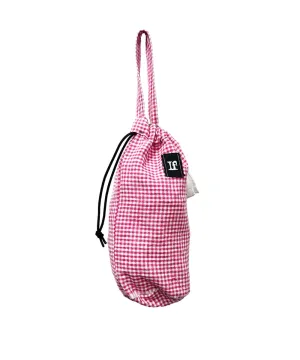 if space - bottle bag gingham pink
