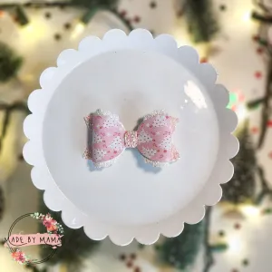It's a Pink Christmas Bow
