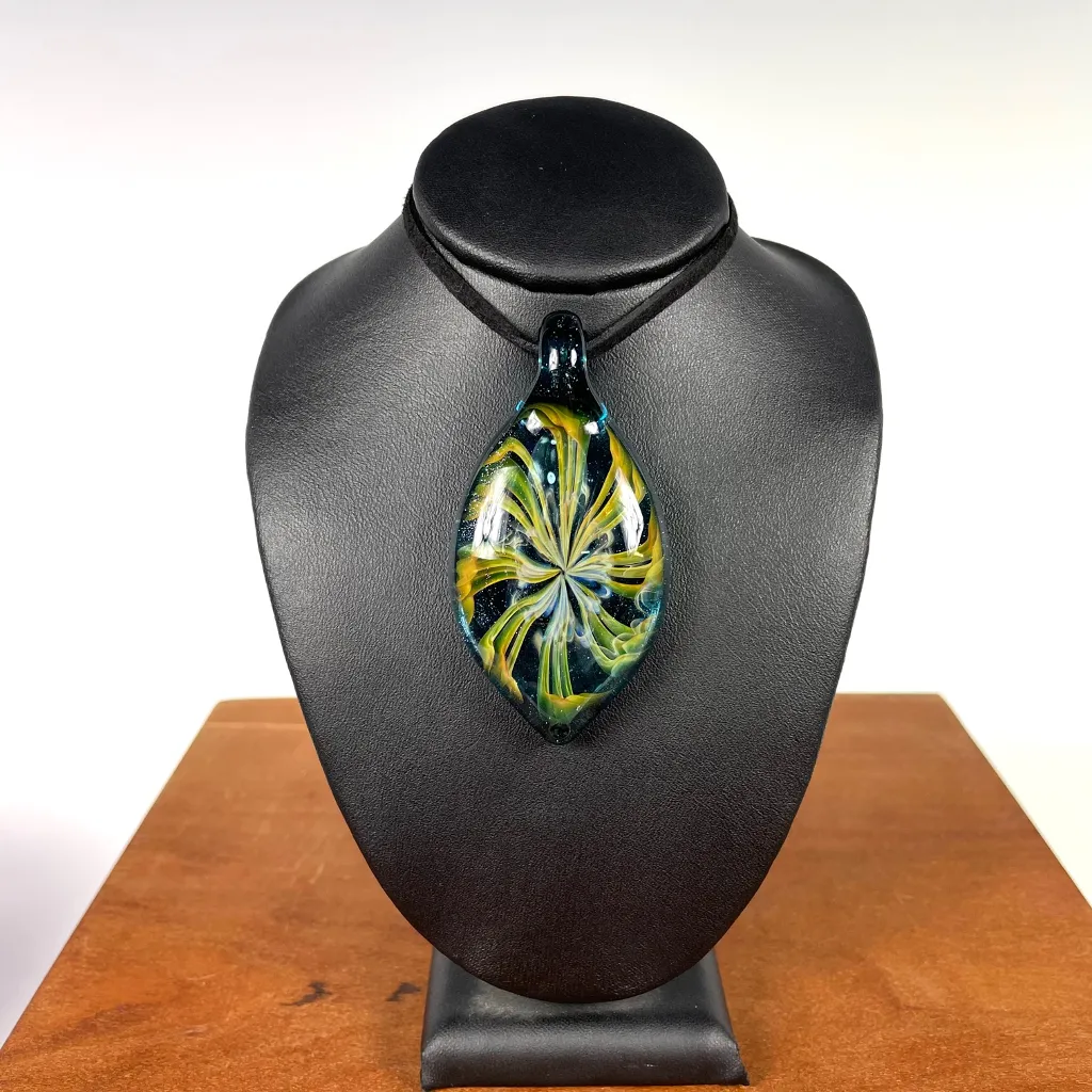 JD Maplesden Striking Implosion Pendant
