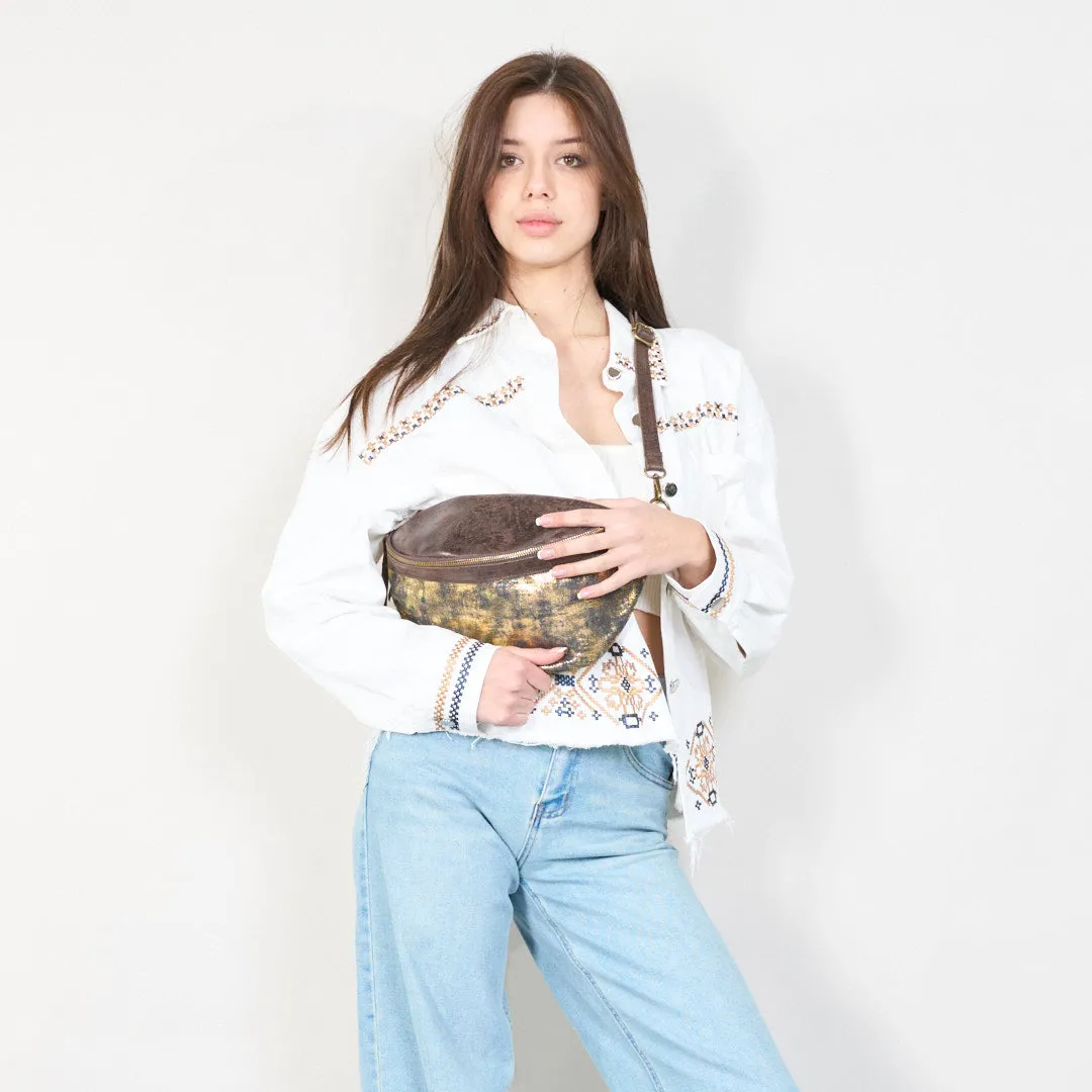 Metallic leather waist bag with zipper closure wholesale