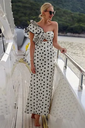 Polka Dot Asymmetric Ruffle Striking Twisted One Piece Swimwear