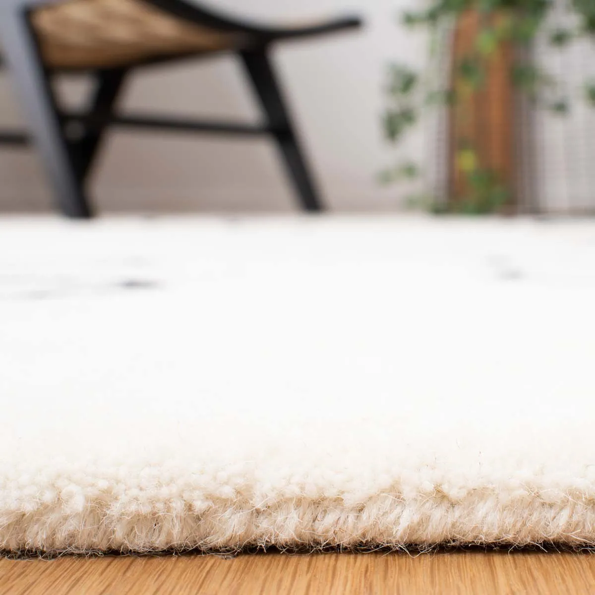 Safavieh Fifth Avenue 111 Rug, FTV111