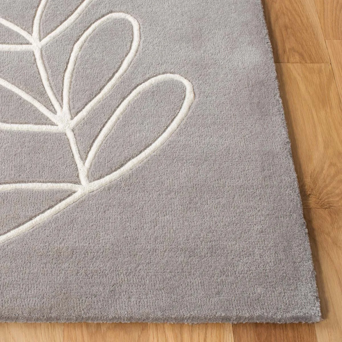 Safavieh Fifth Avenue 111 Rug, FTV111