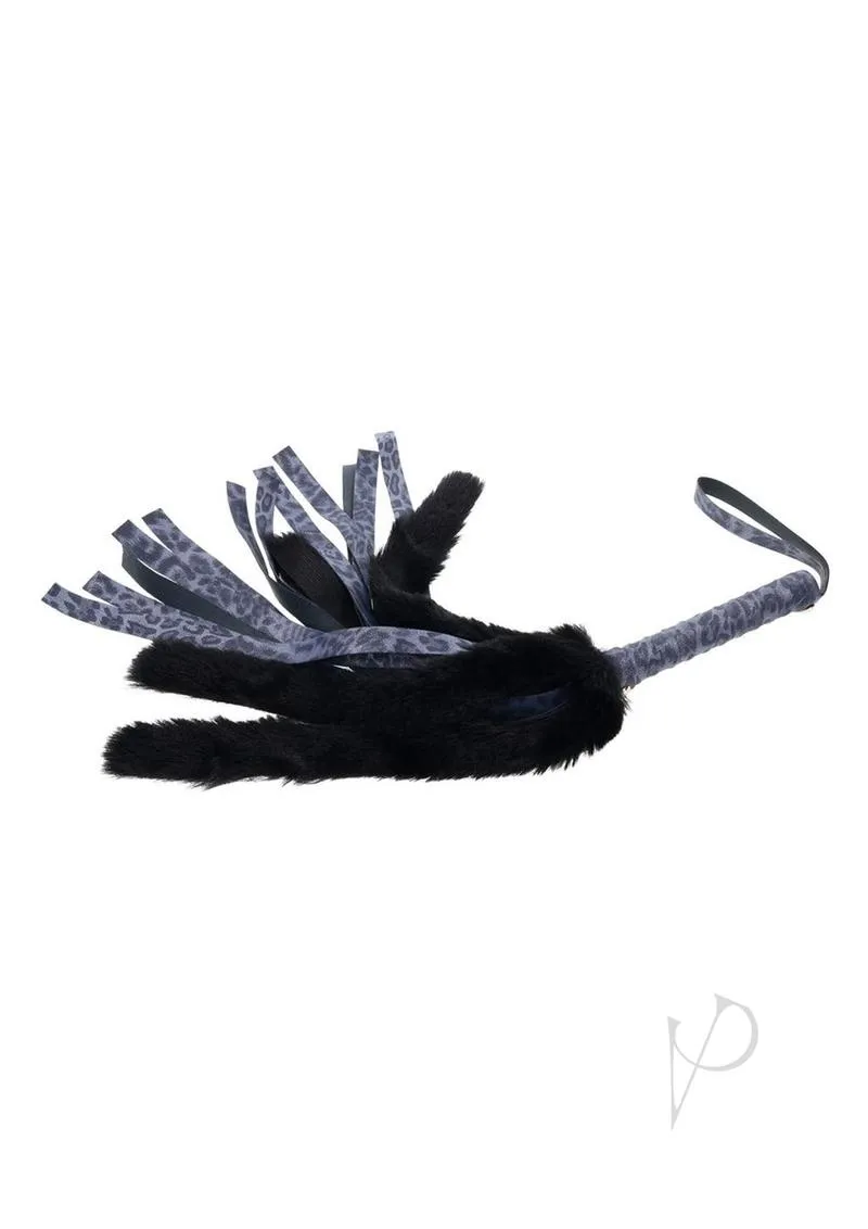 Sandm Cougar Faux Fur Flogger Nvy/blk