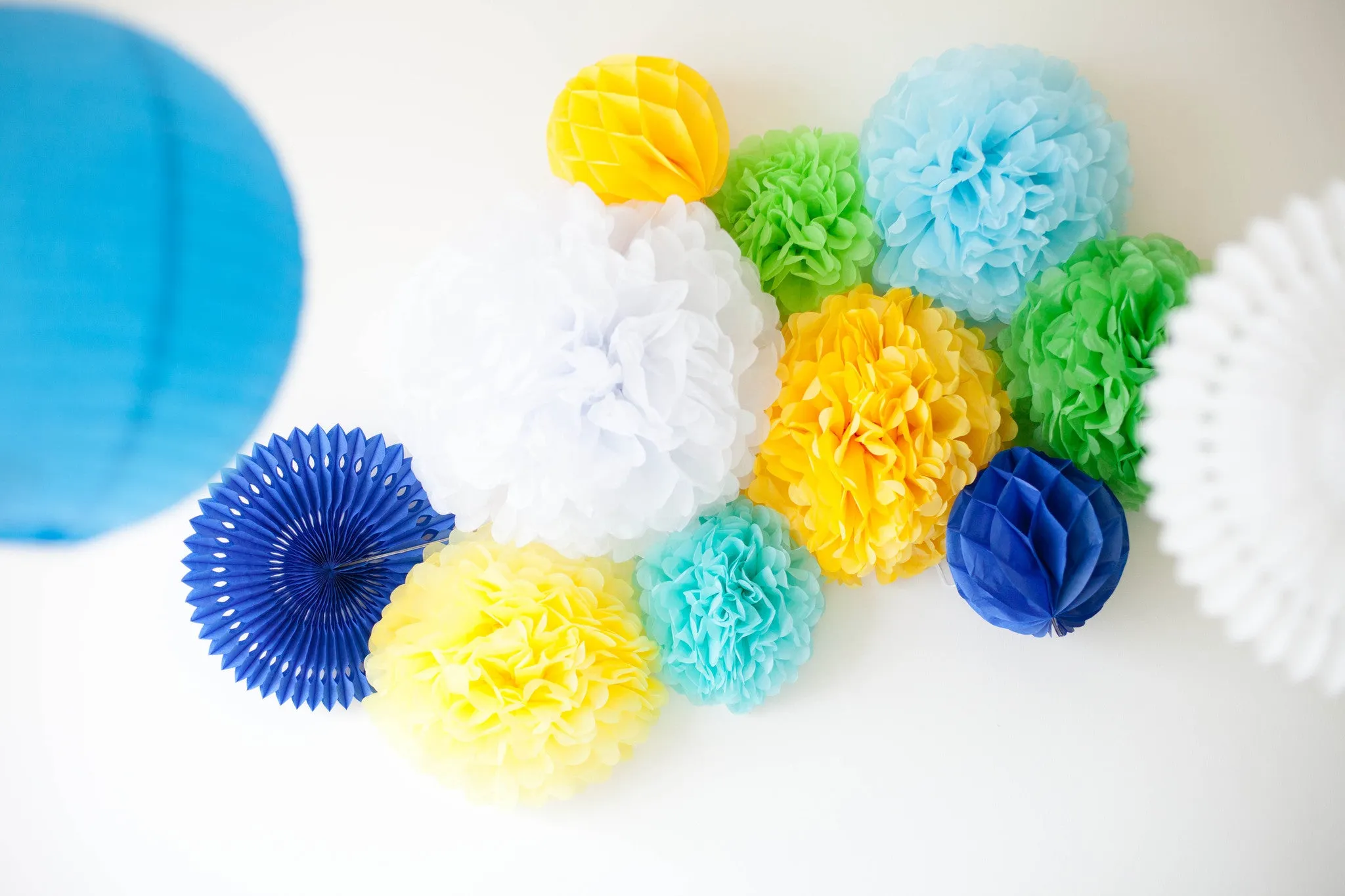 Snowflake Fan (30cm)
