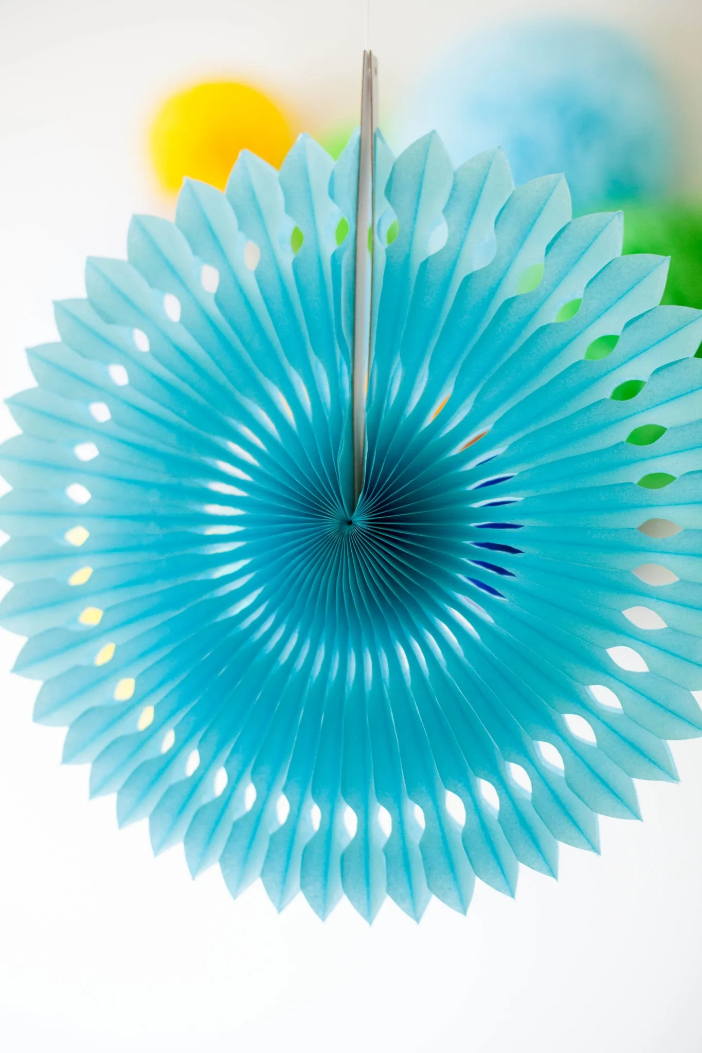 Snowflake Fan (30cm)