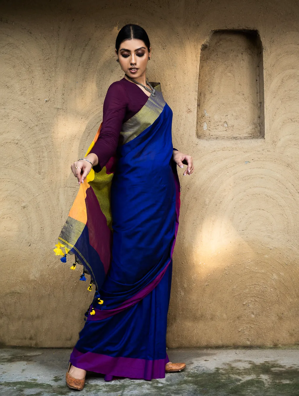 Soft & Striking. Pure Handwoven Linen Saree (With Blouse Piece) - Royal Blue Elegance