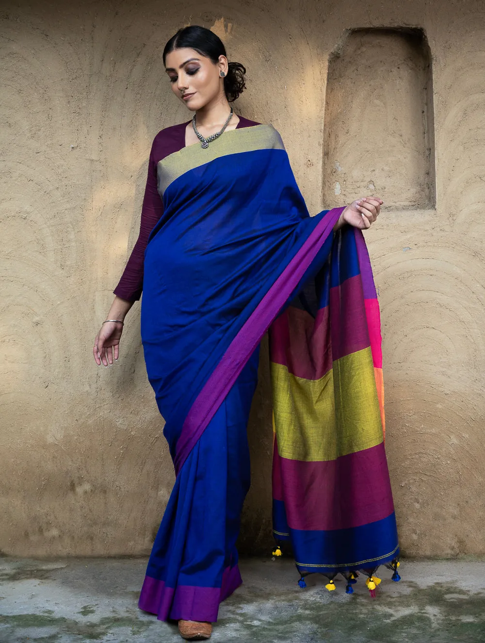 Soft & Striking. Pure Handwoven Linen Saree (With Blouse Piece) - Royal Blue Elegance