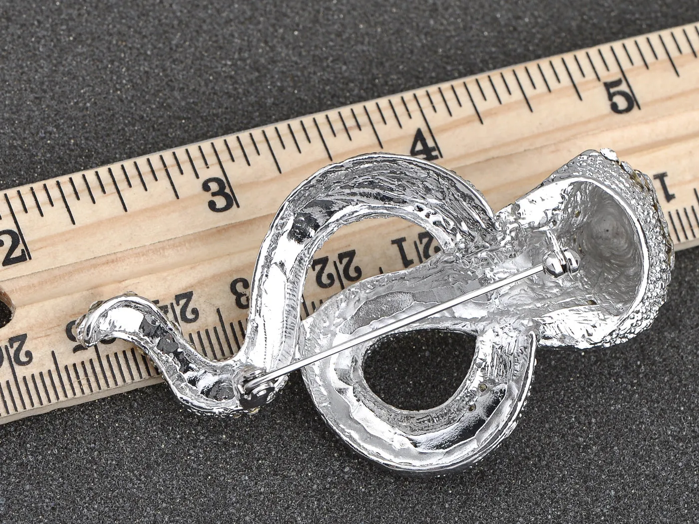 Striking Hooded Desert Poison Cobra Snake Serpent Pin Brooch