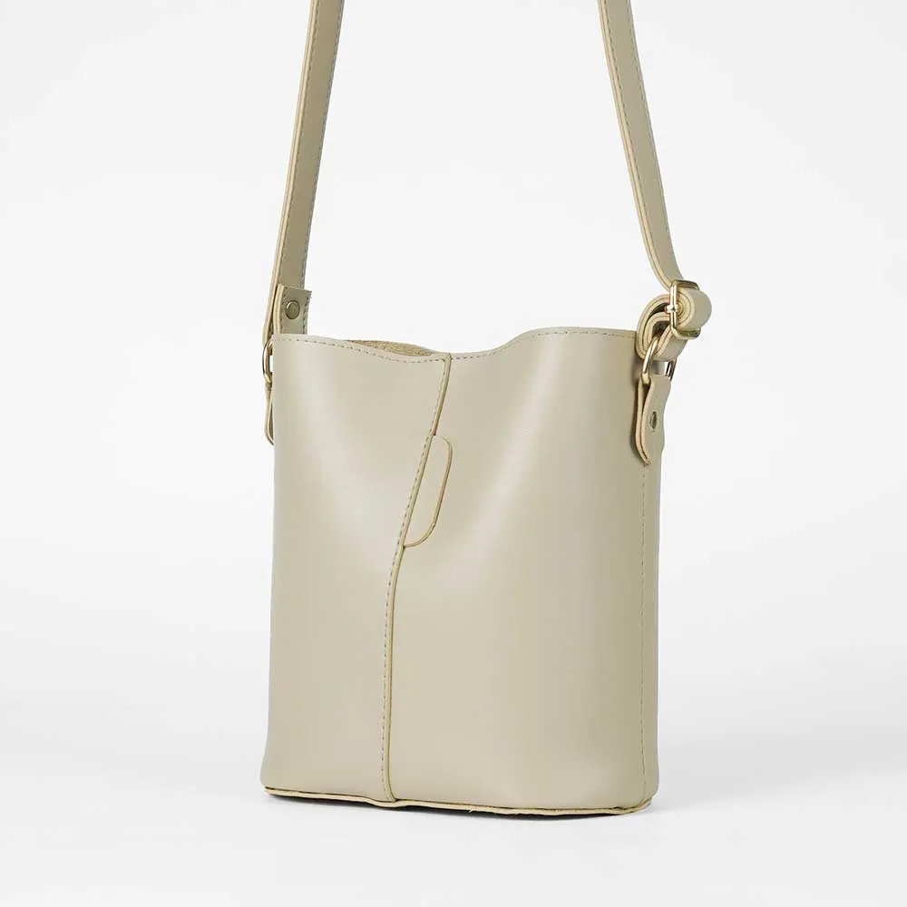 The Bunk Bag Beige