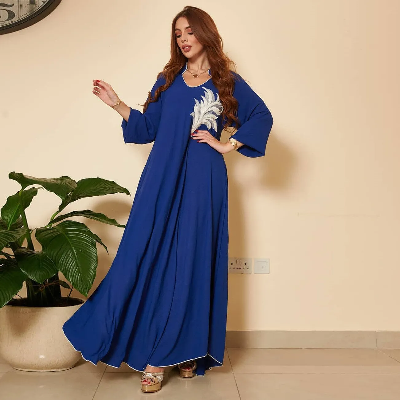 Wjczt Casual New Style Round Neck Fine Plain Color Polyester Muslim Southeast Asian Women's Chest Applique Dress Ab173